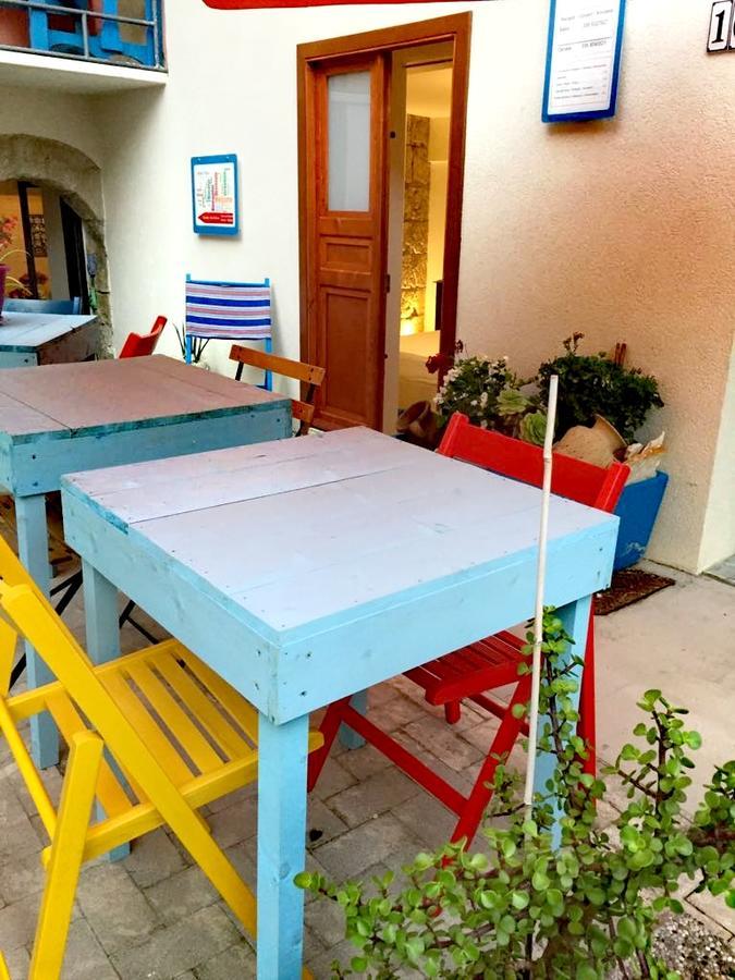 לינה וארוחת בוקר ליקאטה Le Soste Di Finzia מראה חיצוני תמונה
