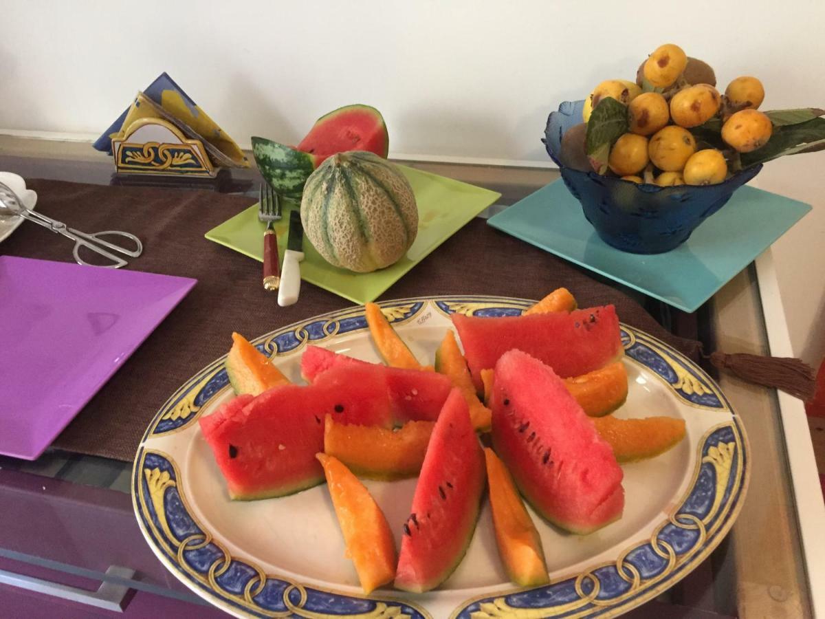 לינה וארוחת בוקר ליקאטה Le Soste Di Finzia מראה חיצוני תמונה